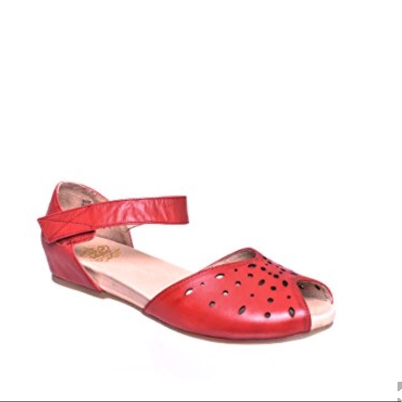 Red Butter Soft Calf Leather Perforated Mary Jane - Picture 2 of 4